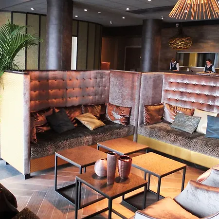 Strandhotel Golfzang Отель Эгмонд-ан-Зее