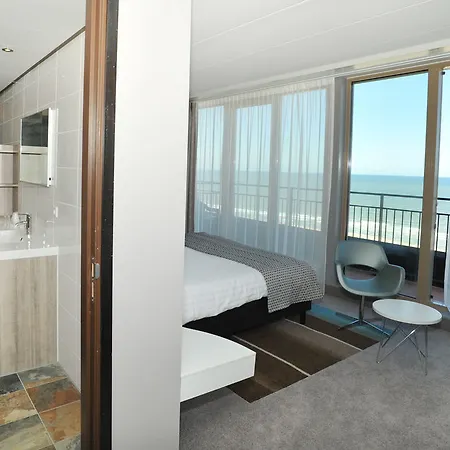 Strandhotel Golfzang 4* إغموند آن زي