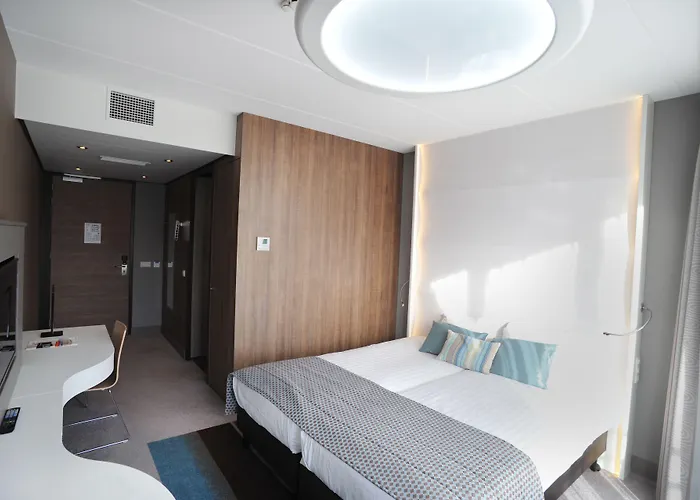 Hotel Strandhotel Golfzang 4*