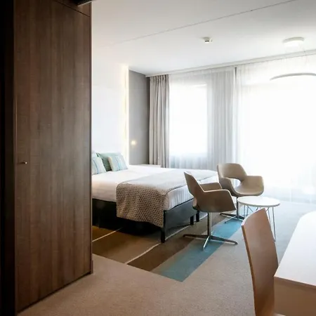 ホテル Strandhotel Golfzang 4*